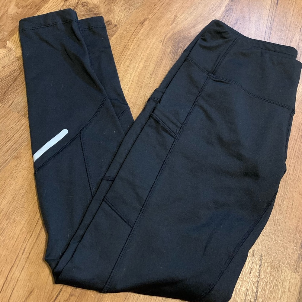 Black leggings
